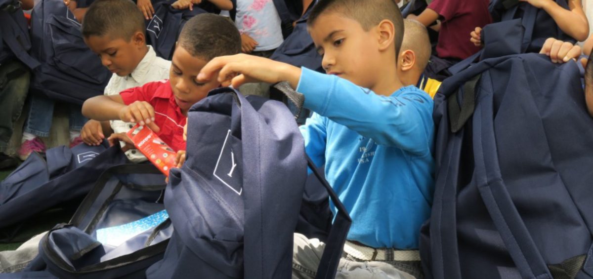 Fundación Yammine donó útiles escolares a la Casa Hogar Bambi de Venezuela Yammine Fundación Yammine Entrega útiles escolares a Casa Hogar Bambi FINAL 6 1200x565 - Fundación Yammine donó útiles escolares a la Casa Hogar Bambi de Venezuela