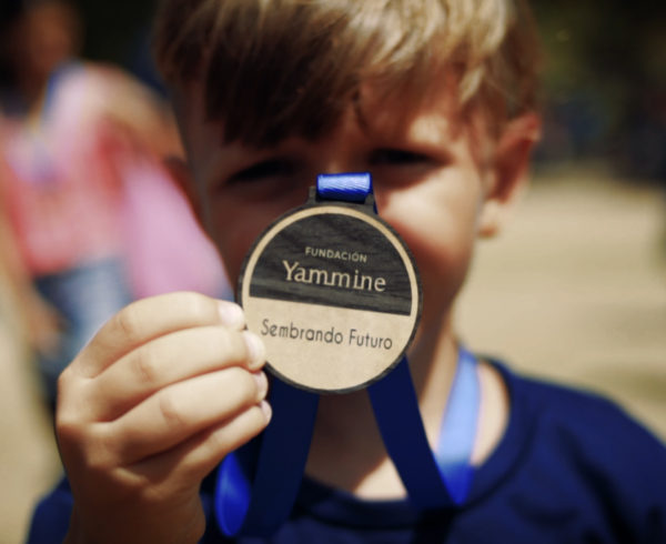 Fundación Yammine respaldó festival de fútbol de Cúa Premiacion Cua FY7 600x490 - Fundación Yammine respaldó festival de fútbol de Cúa