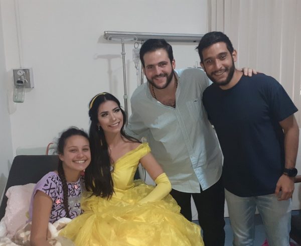 6 Fundación Yammine regaló sonrisas en el Hospital Ortopédico Infantil 600x490 - Fundación Yammine llenó de magia al Ortopédico Infantil